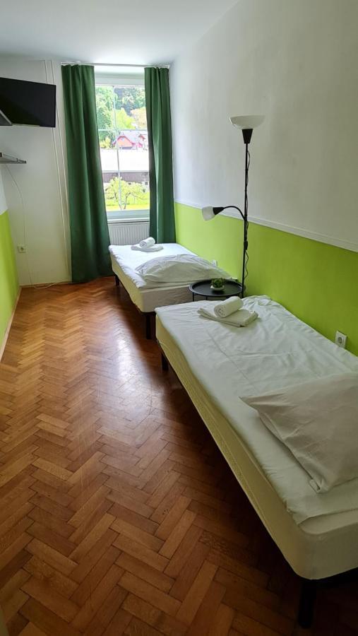 Guesthouse Osvald ゴレンスカ地方 エクステリア 写真